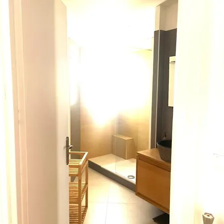 Διαμέρισμα After B00klng Need Scаn Qr-c0dе --beautiful Terrace Νίκαια